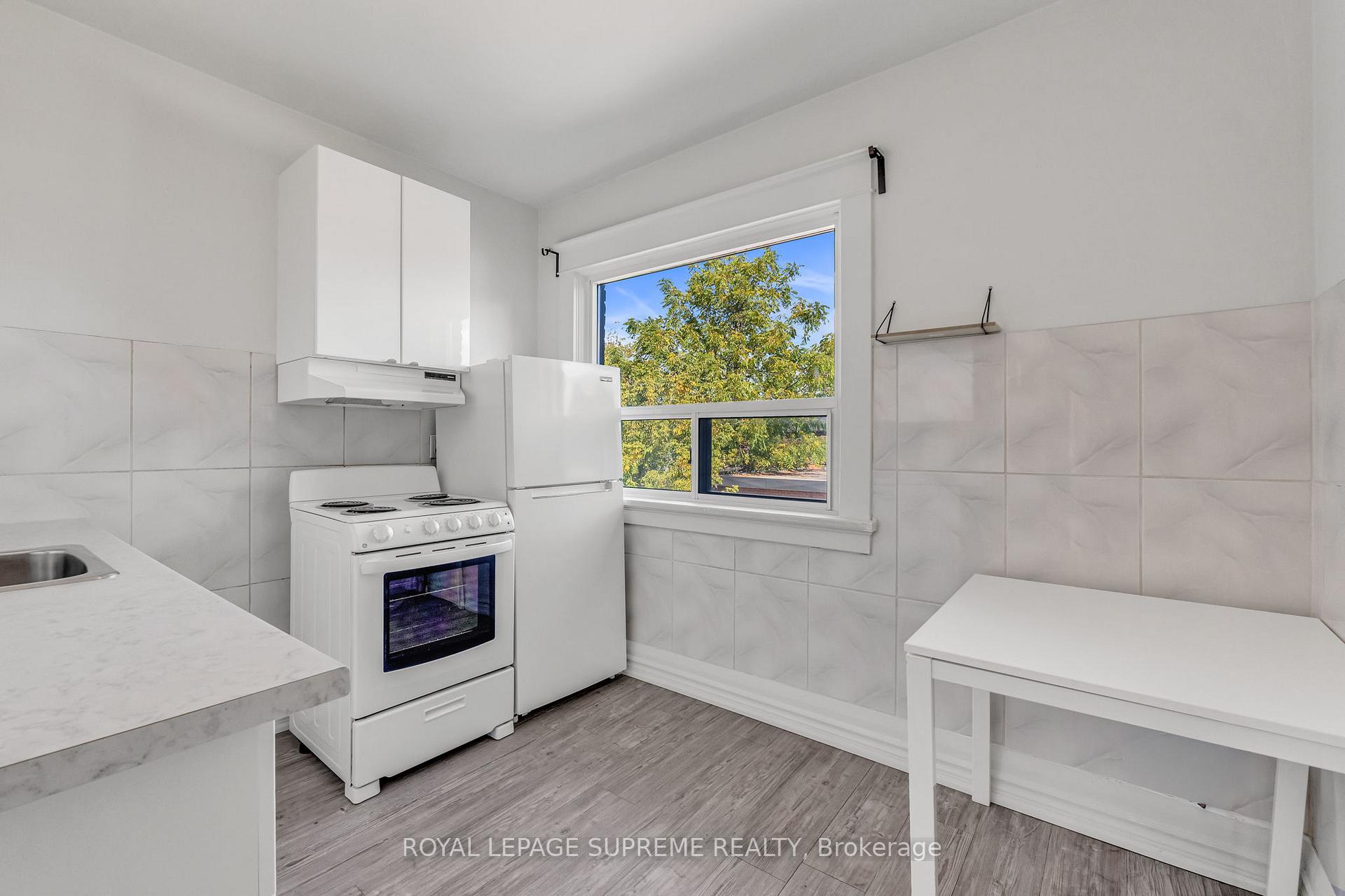 1837 Dufferin Street