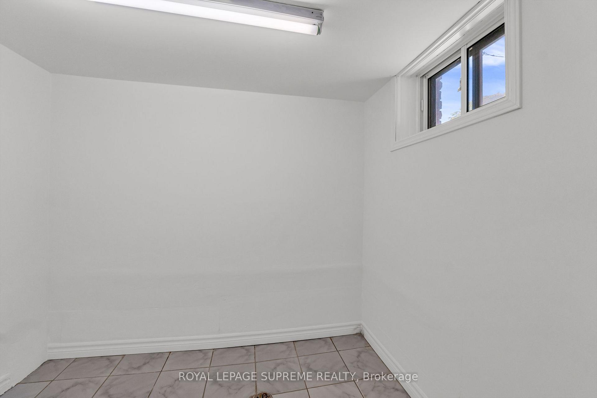 1837 Dufferin Street