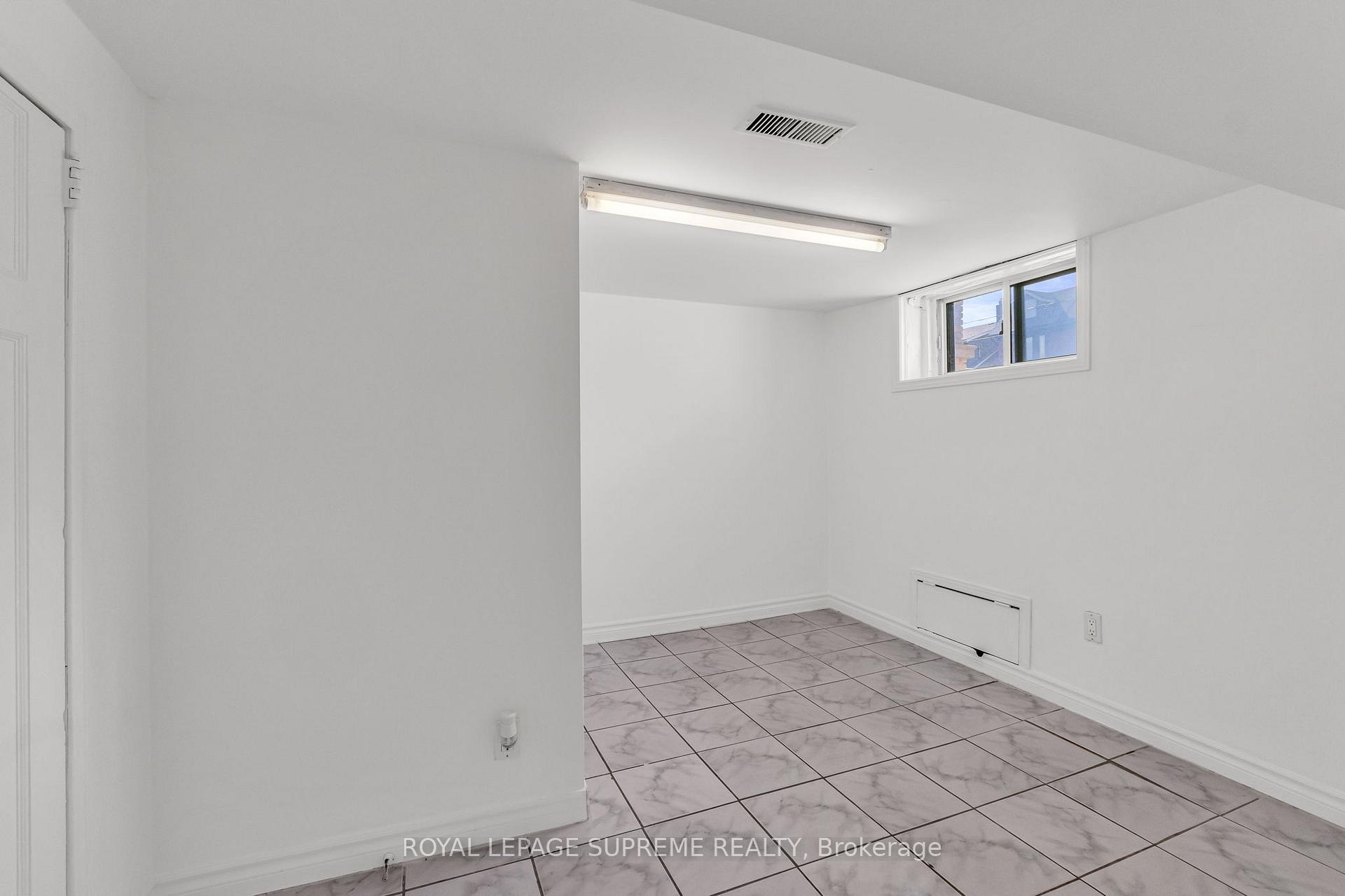 1837 Dufferin Street