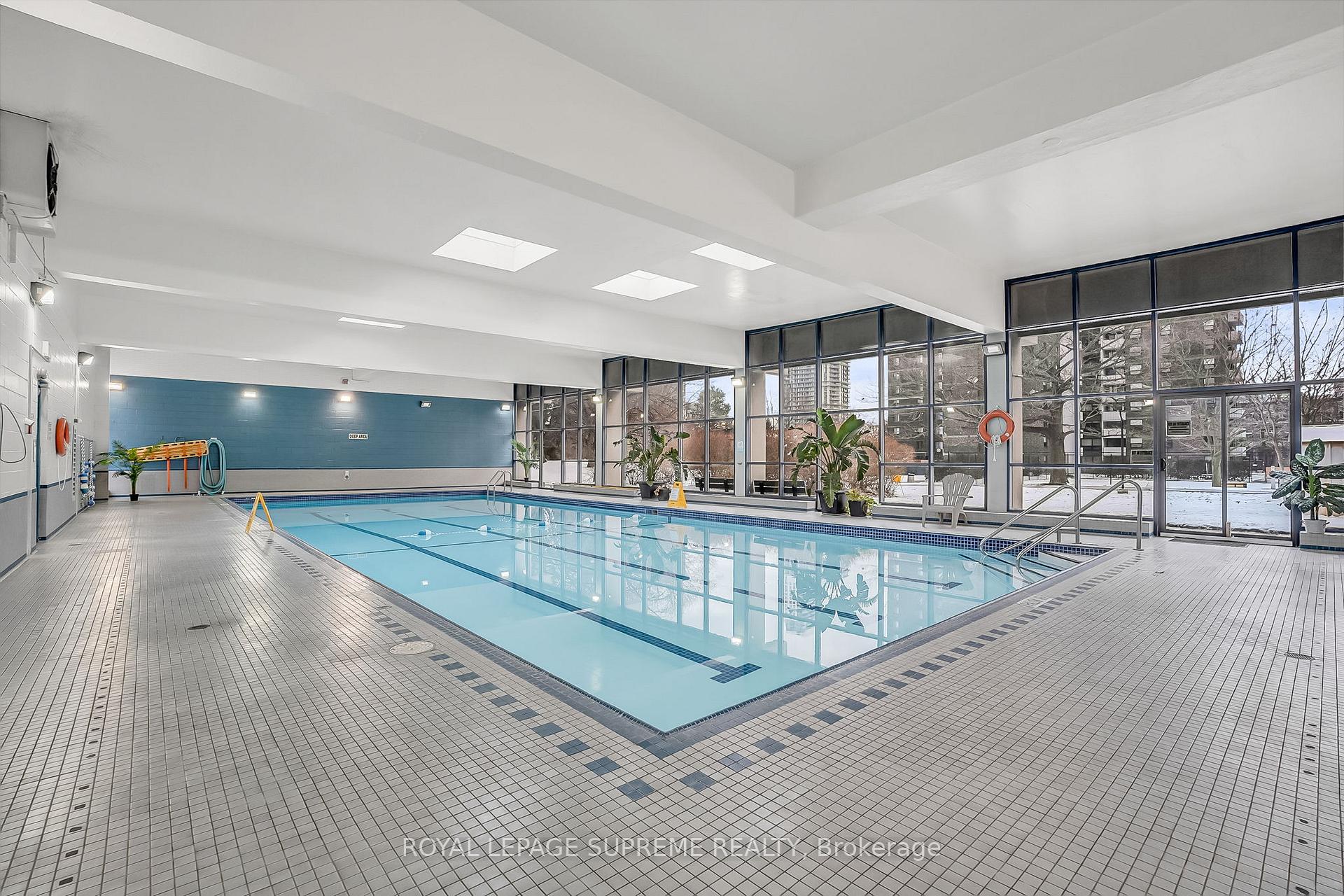 1900 Sheppard Avenue E 1909