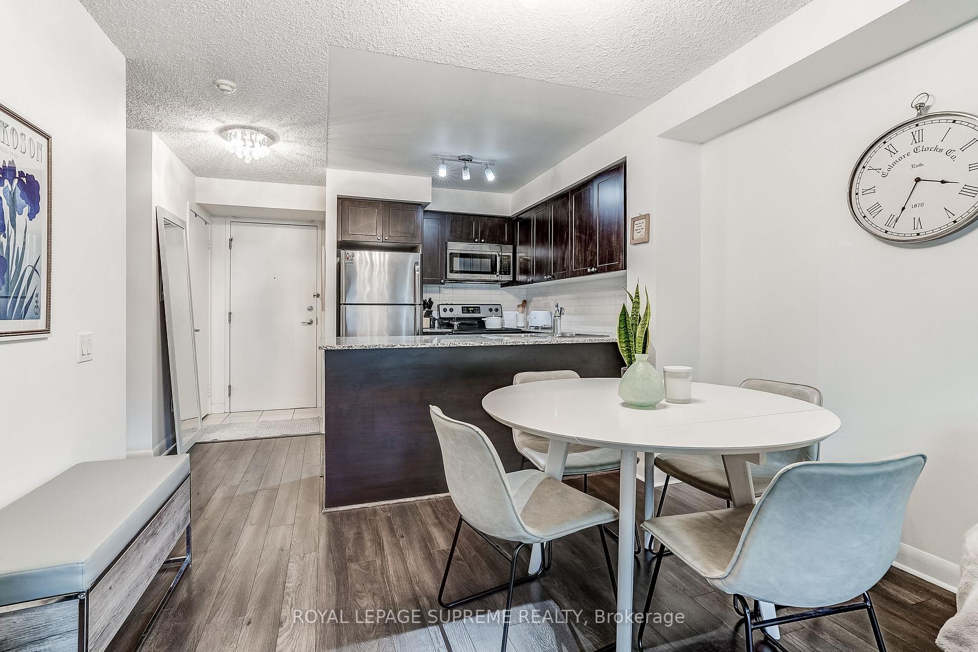 525 wilson Avenue 459