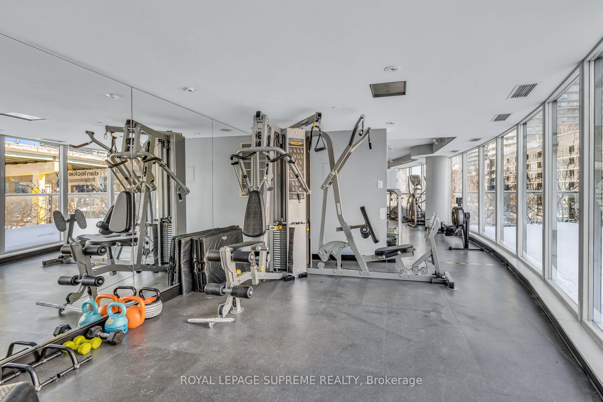 550 Queens Quay W 1226