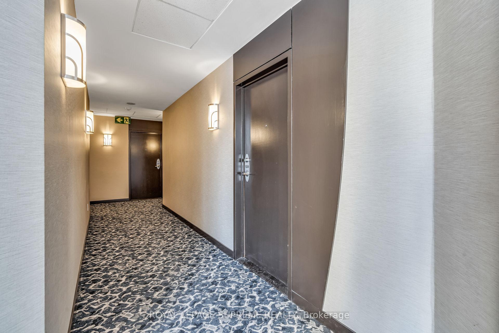 550 Queens Quay W 1226