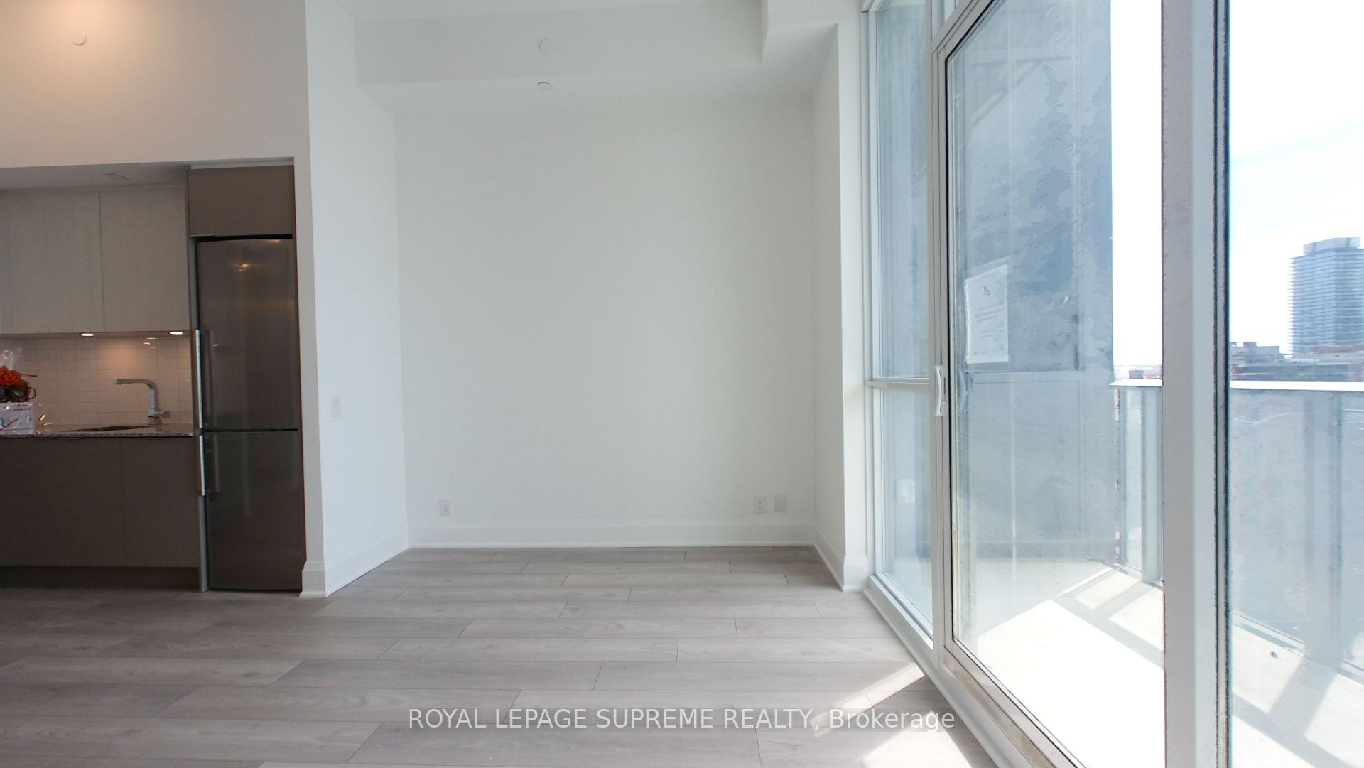 120 Parliament Street 913