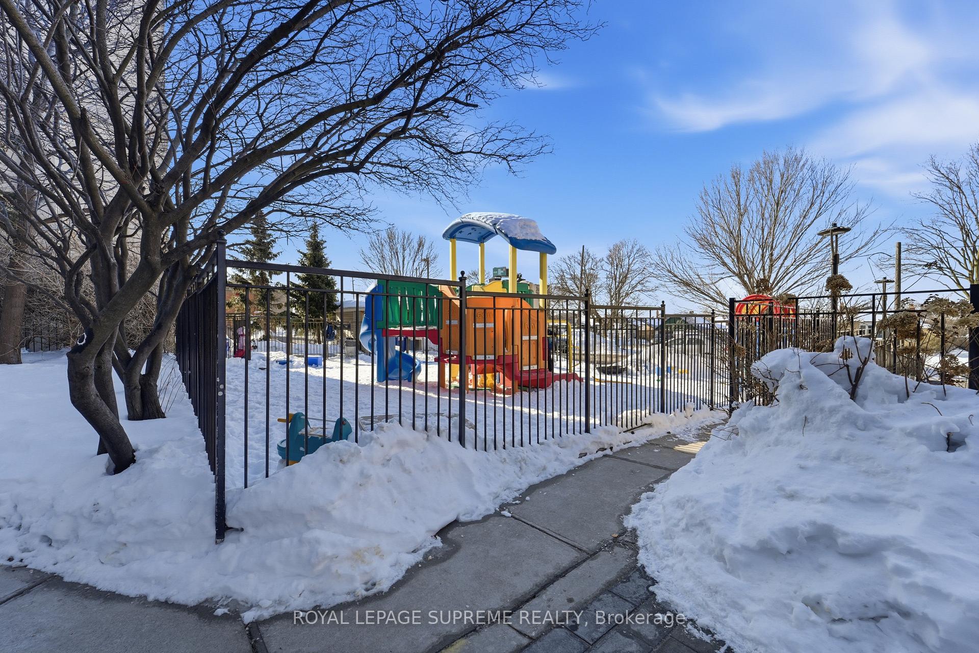 1837 Eglinton Avenue E 234