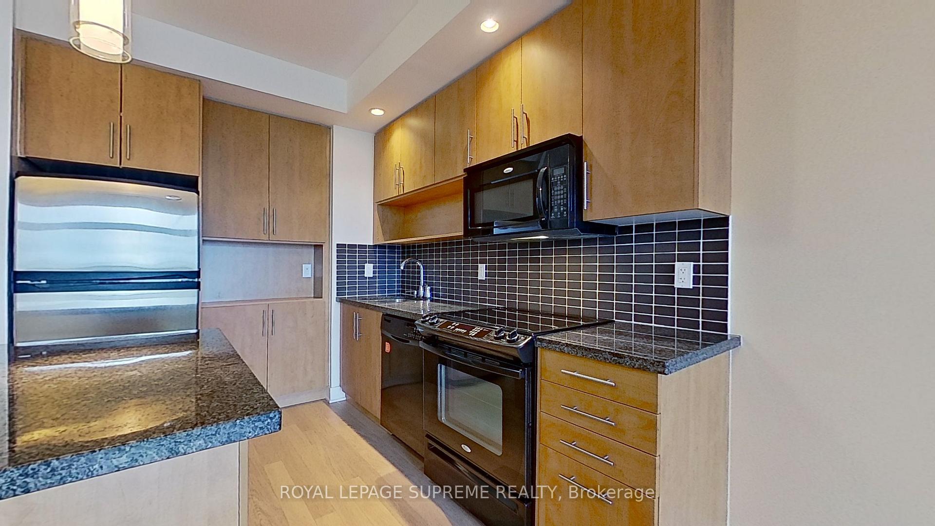 120 Homewood Avenue 2605