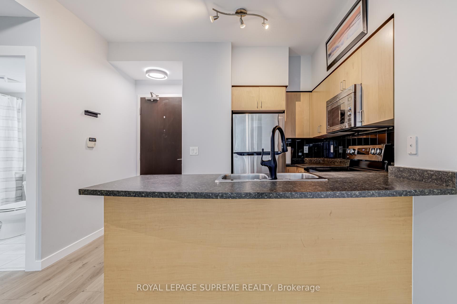 231 Fort York Boulevard 706