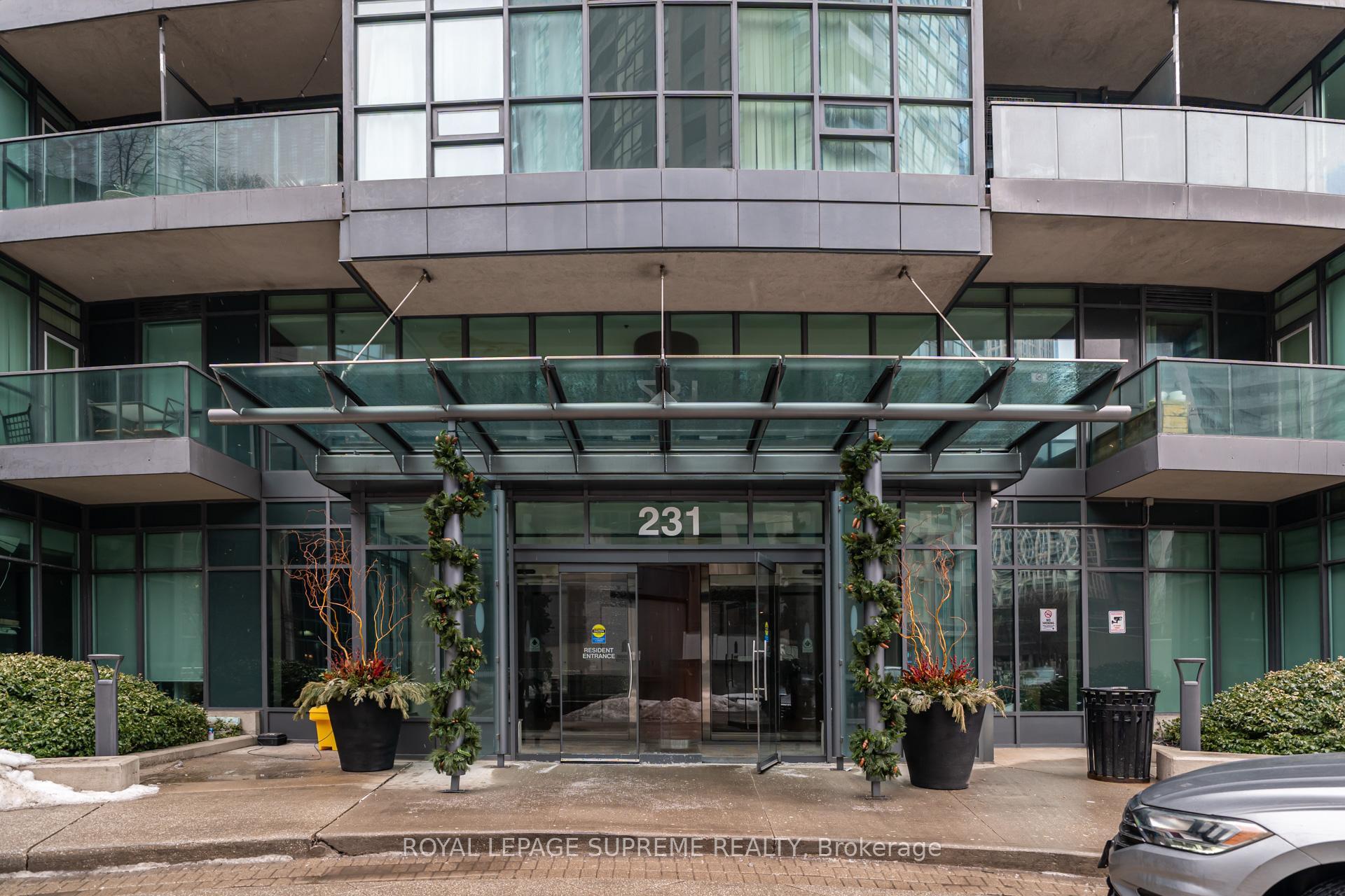 231 Fort York Boulevard 706