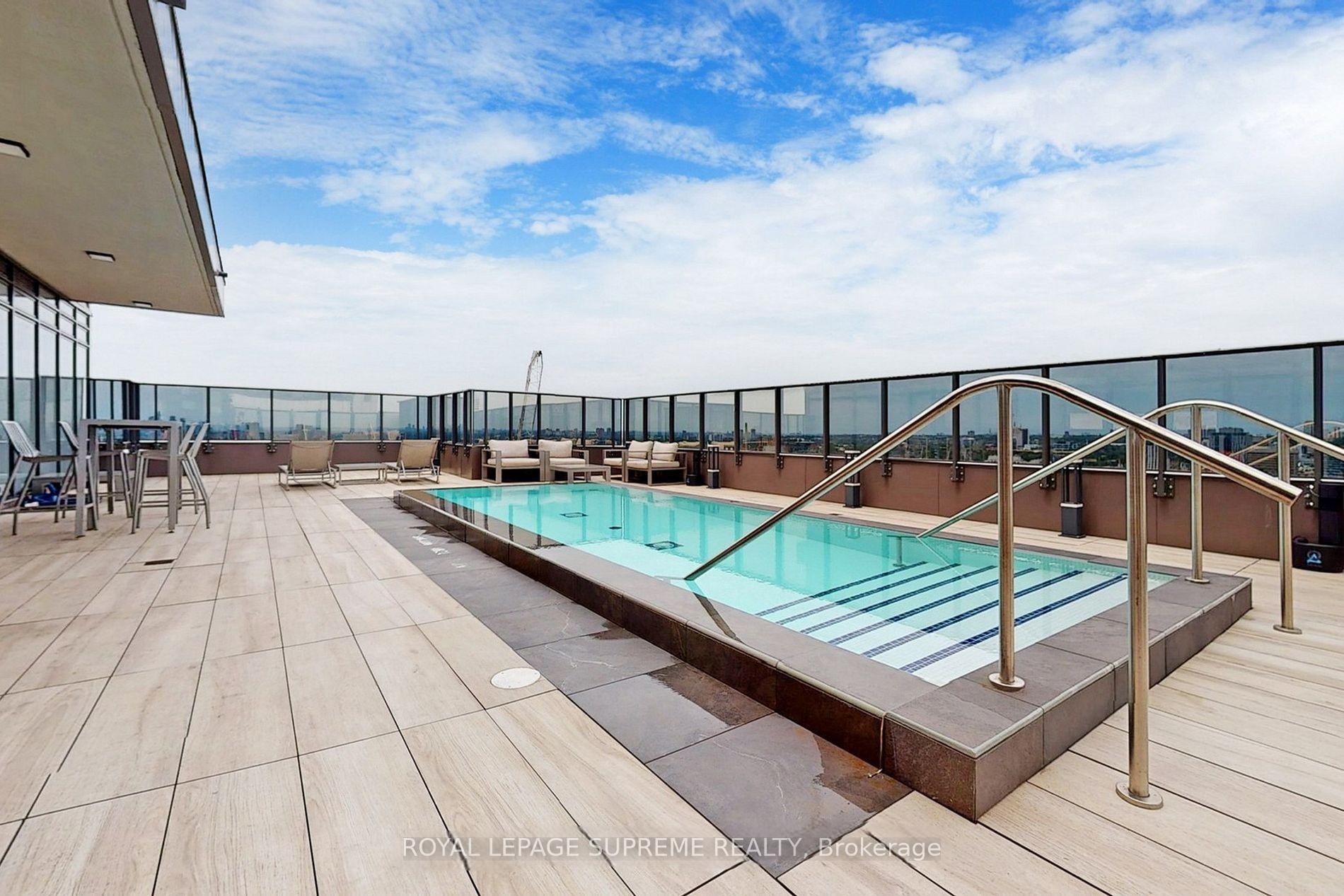 330 Richmond Street W 2208