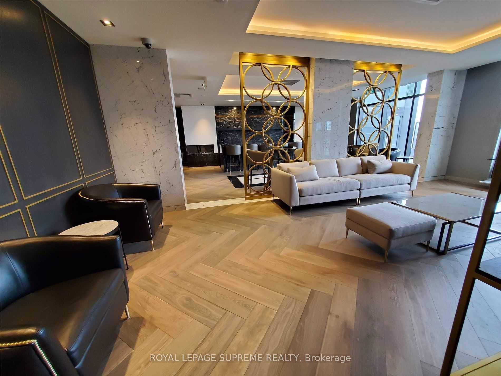 330 Richmond Street W 2208