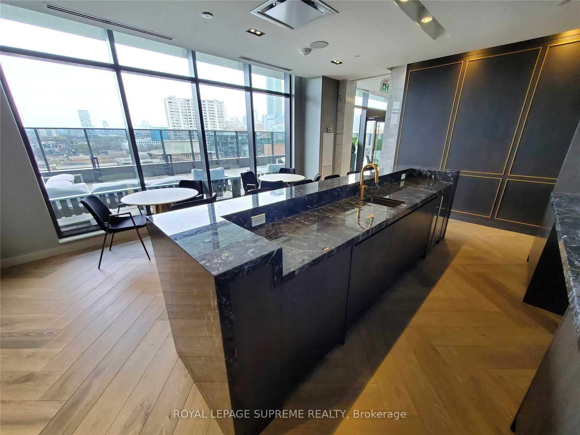 330 Richmond Street W 2208