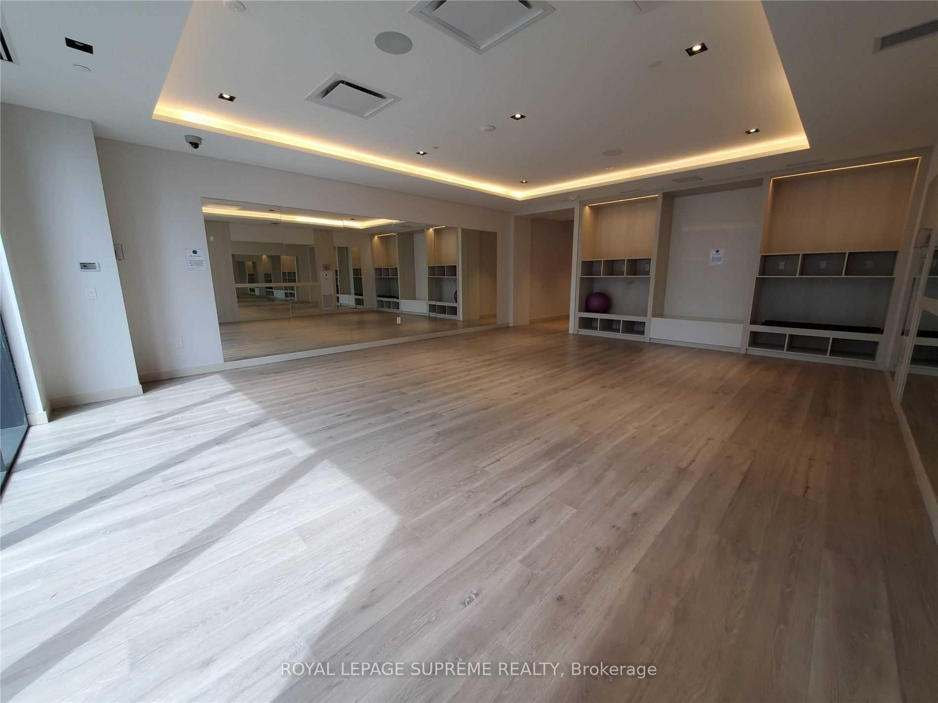 330 Richmond Street W 2208