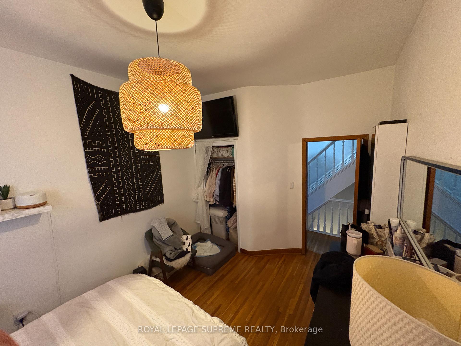 334 Crawford Street Upper