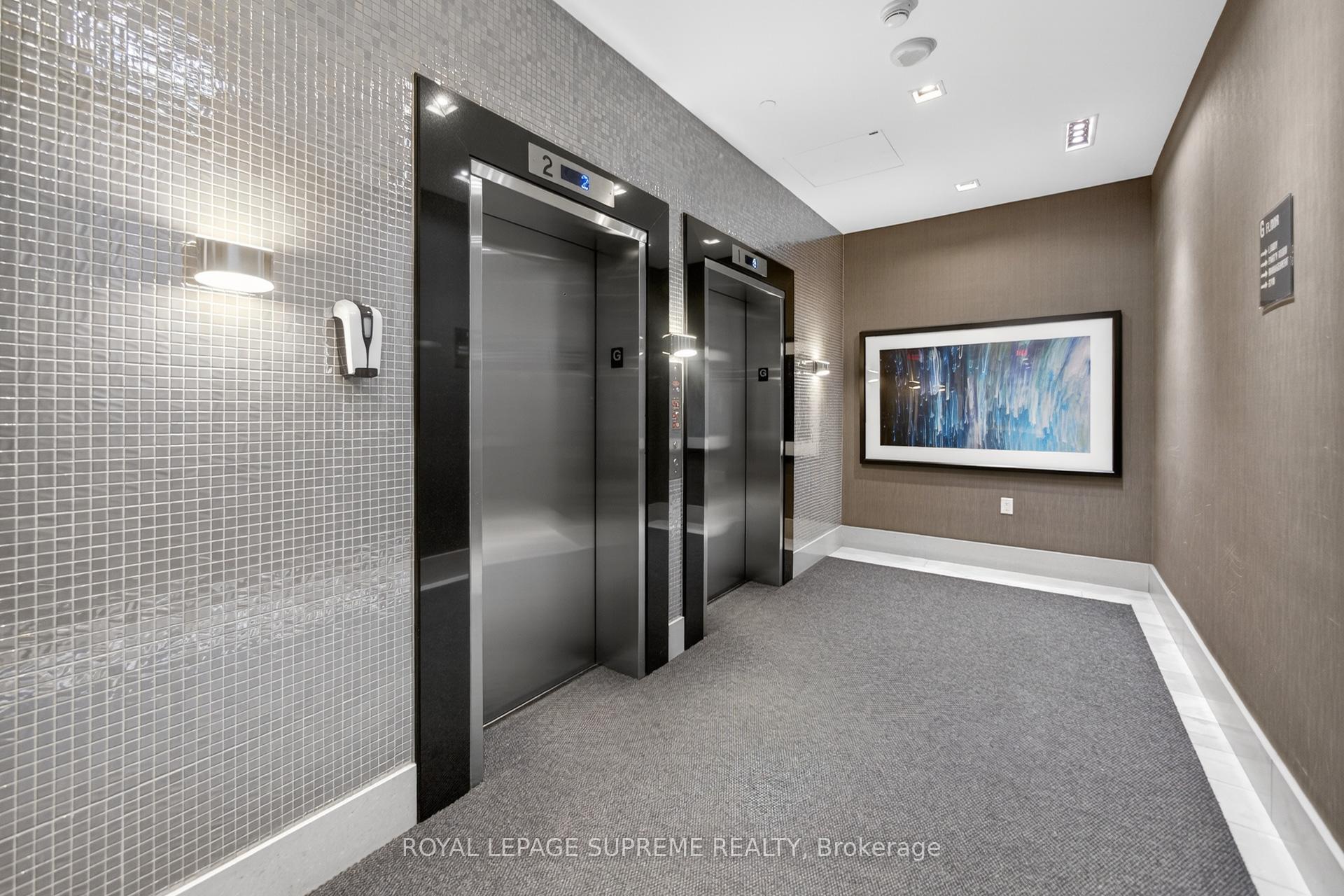 525 Adelaide Street W 1224