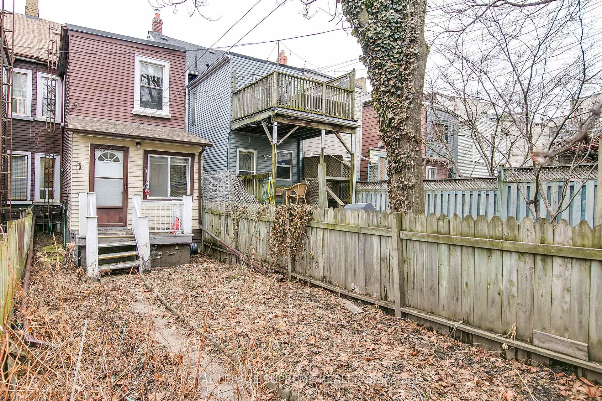 163 Beaconsfield Avenue