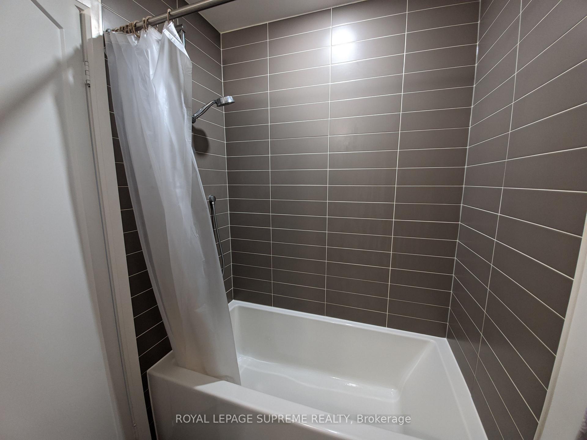 576 W Front Street 1023E