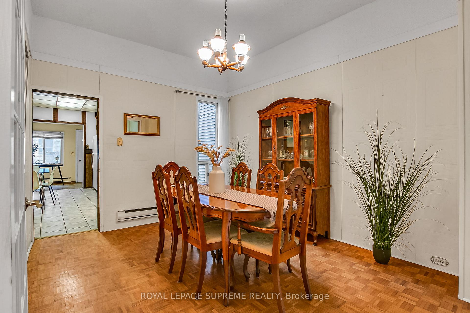 163 Beaconsfield Avenue