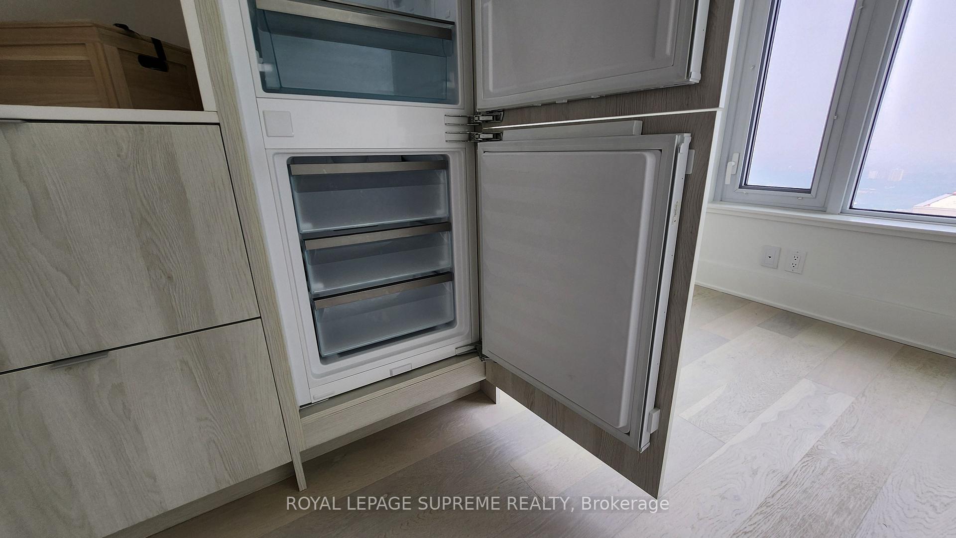 11 Yorkville Avenue 5805