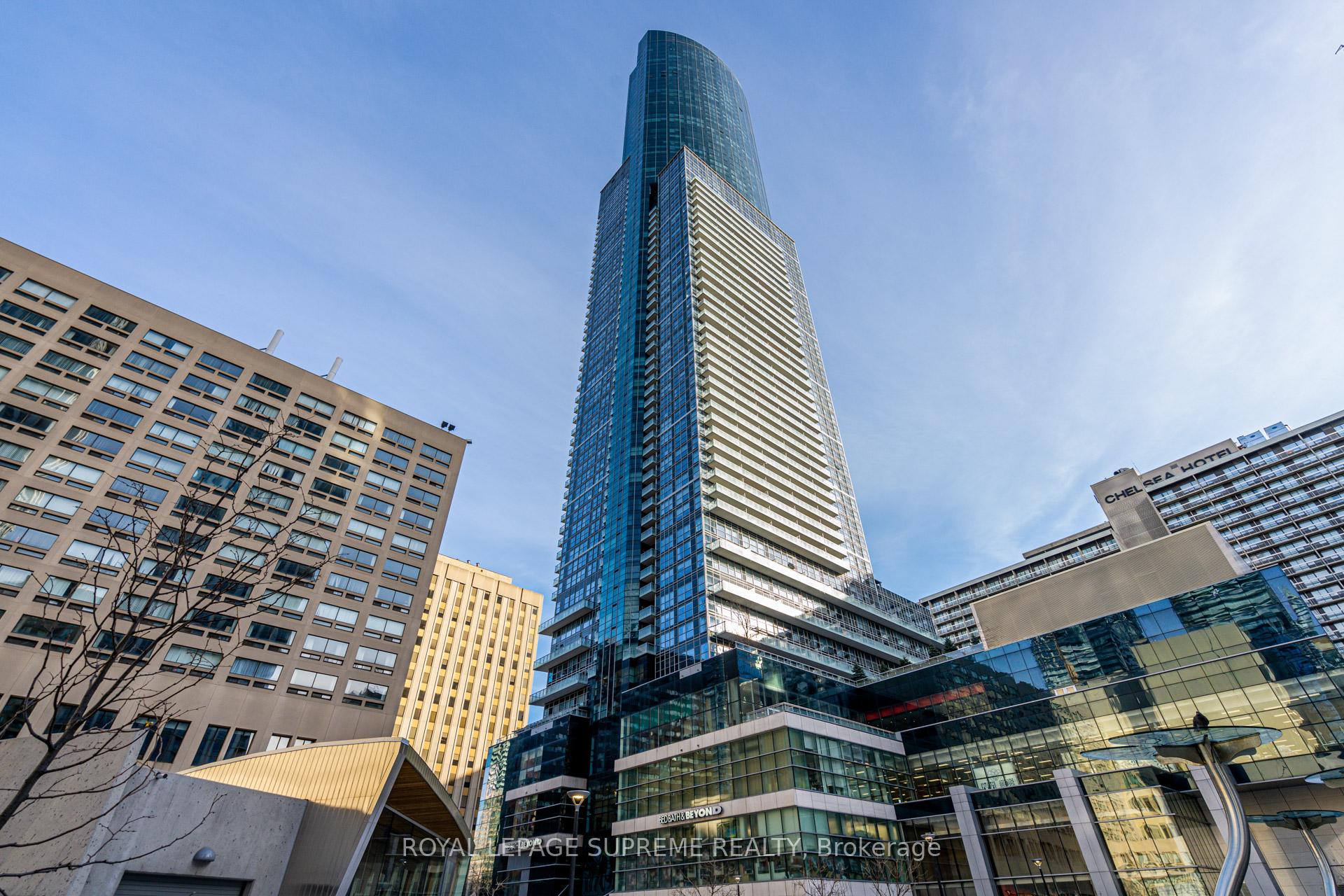 386 Yonge Street 1122