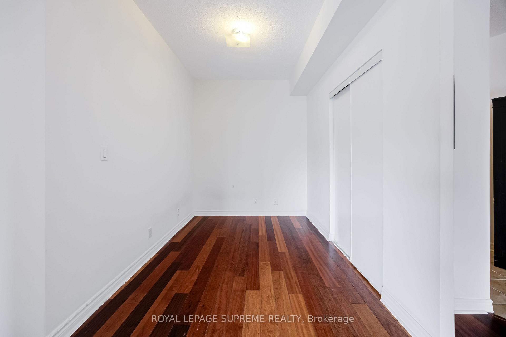 11 Christie Street 407