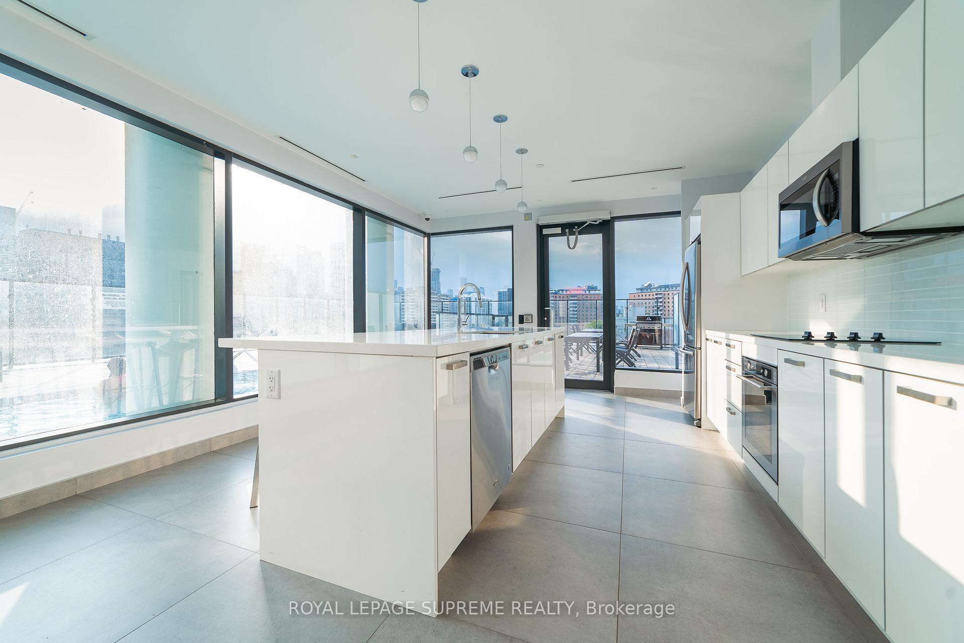 55 Ontario Street 2206