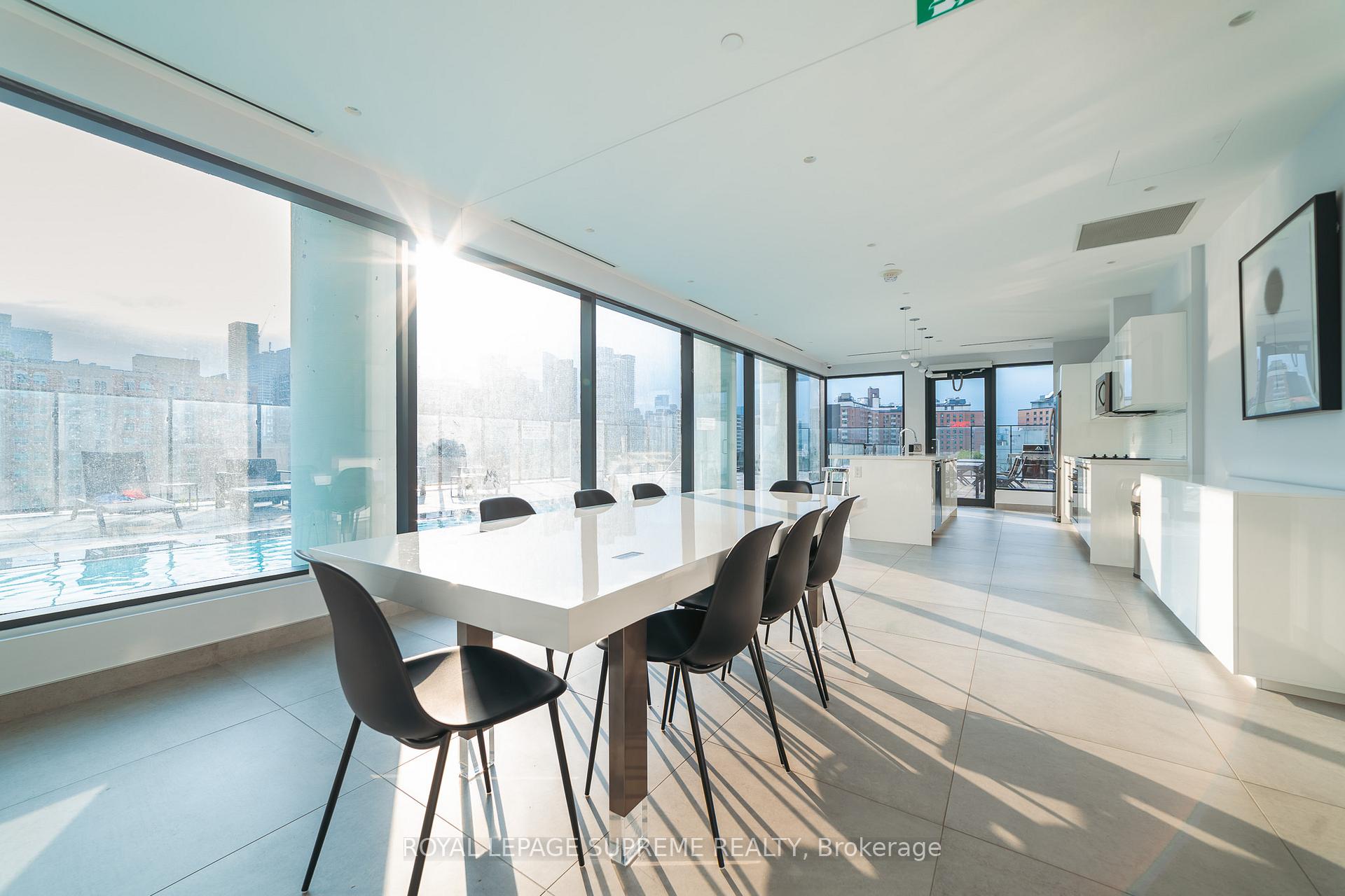 55 Ontario Street 2206