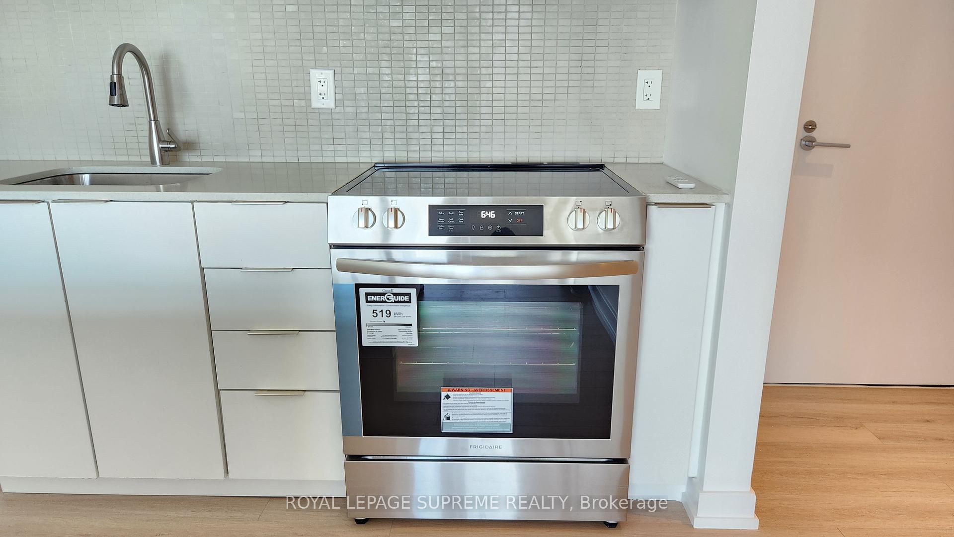 110 Charles Street E 3109