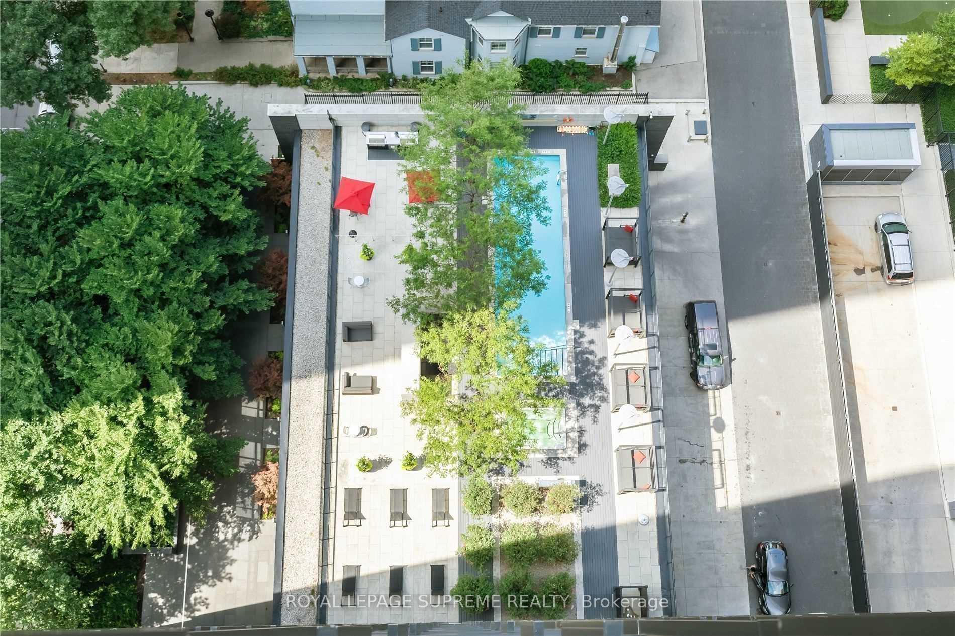 110 Charles Street E 3109