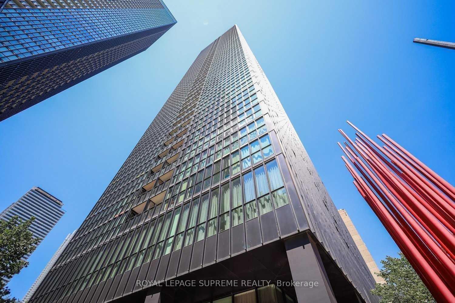 110 Charles Street E 3109