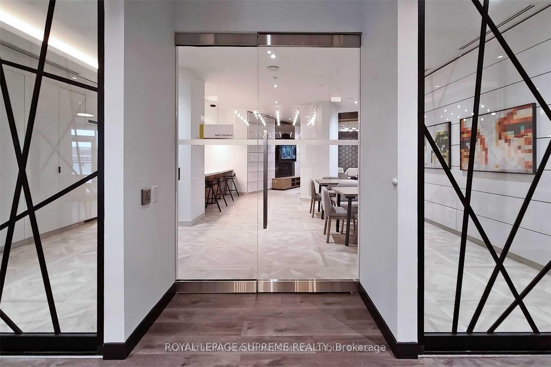 159 Wellesley Street E 1508