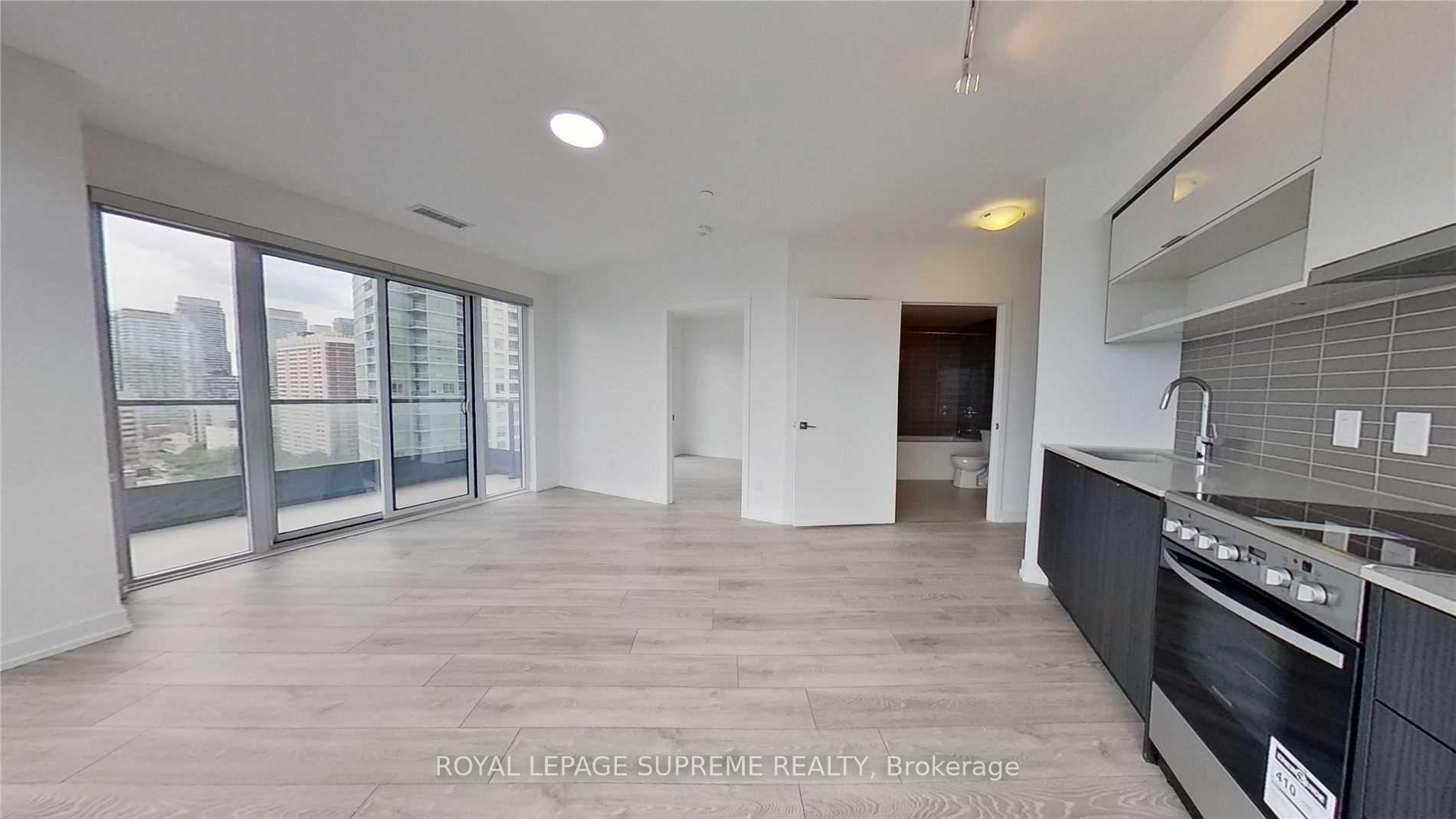 159 Wellesley Street E 1508