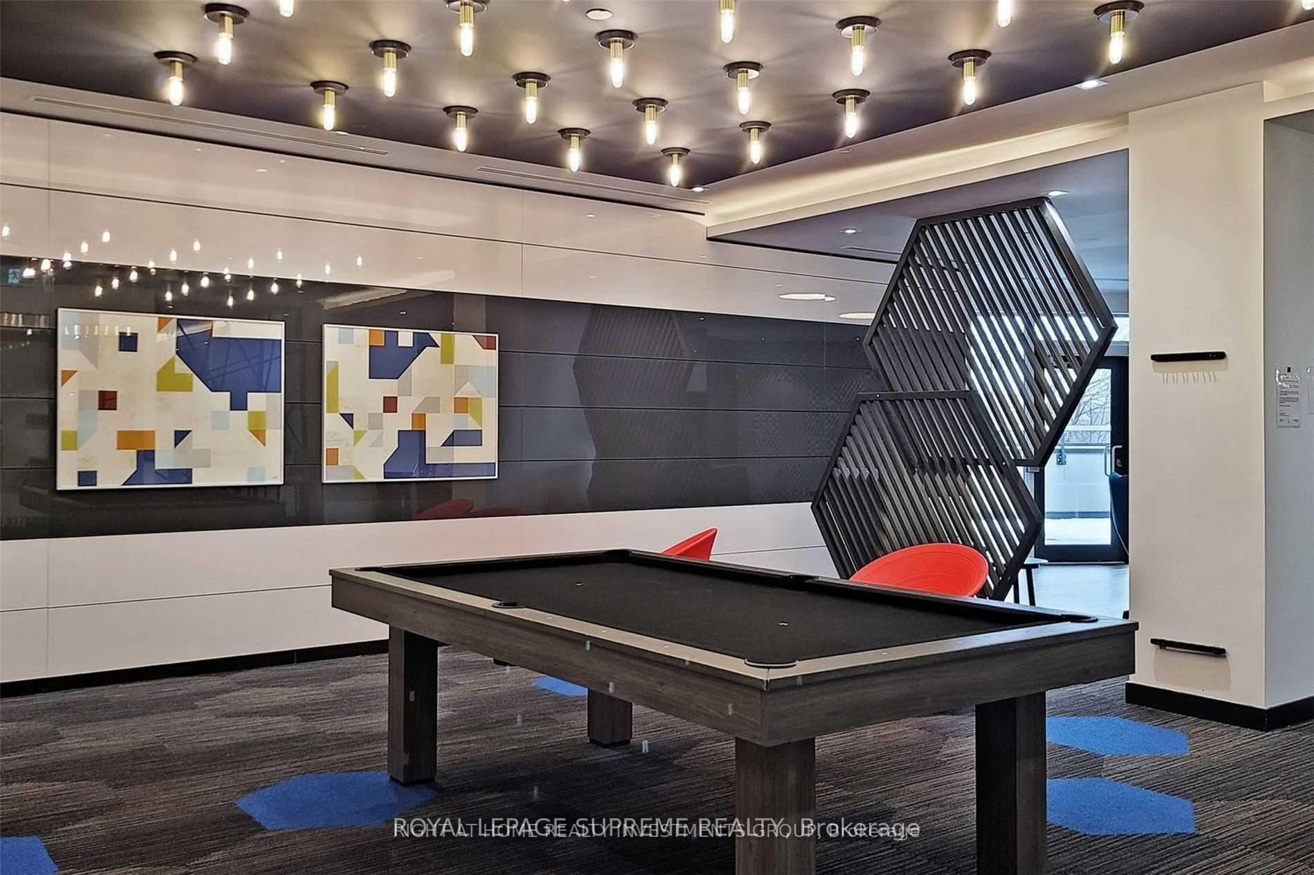 159 Wellesley Street E 1508