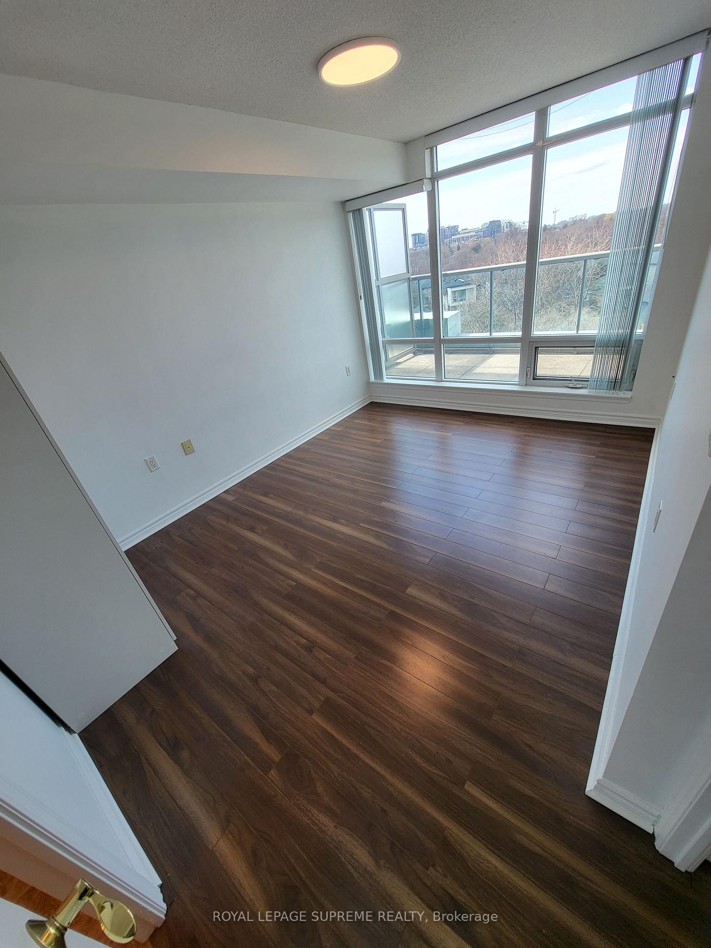 3830 Bathurst Street 702