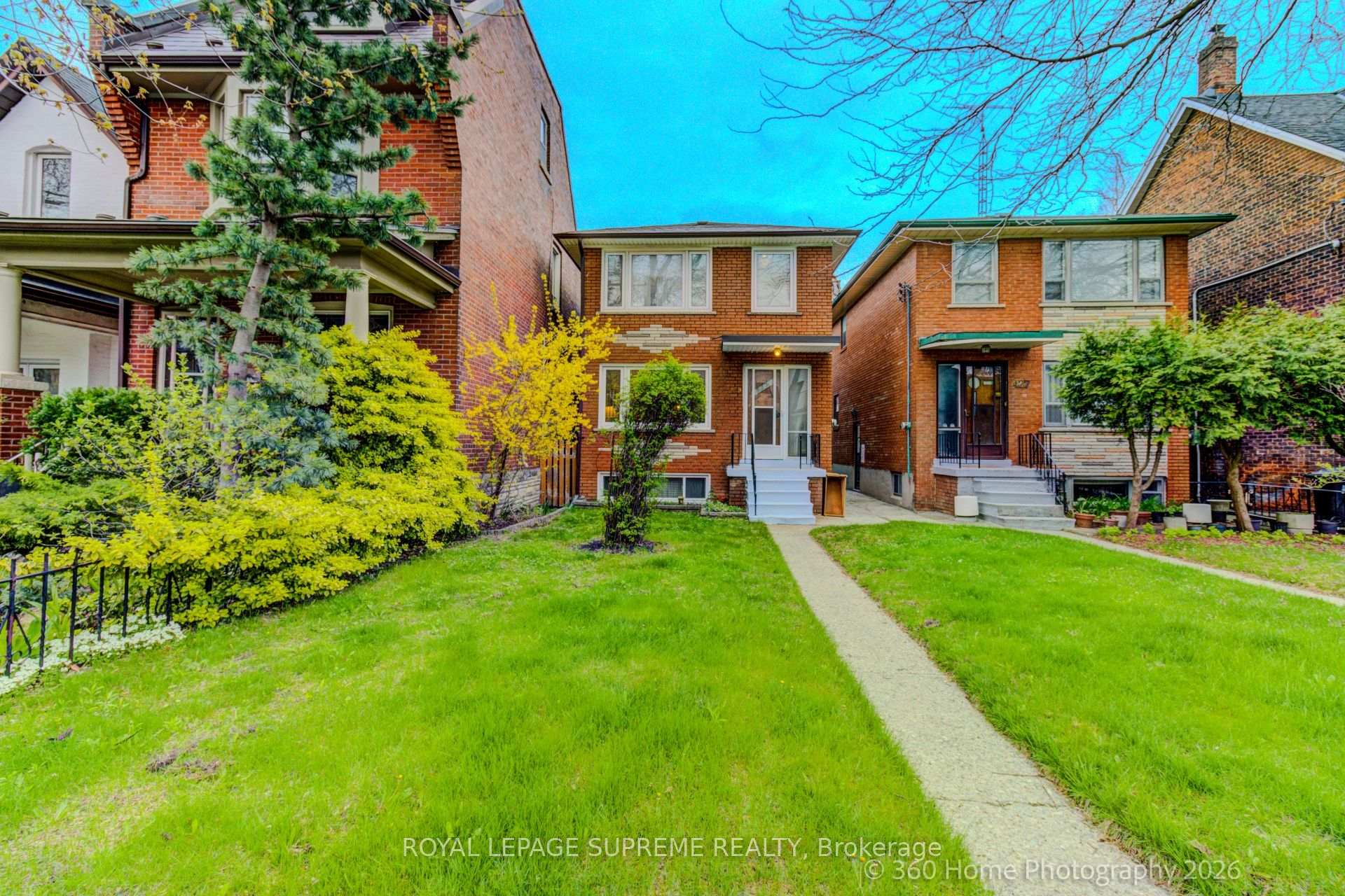 429 St Clarens Avenue
