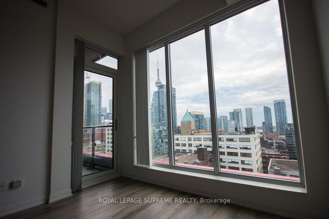 435 Richmond Street W 1406