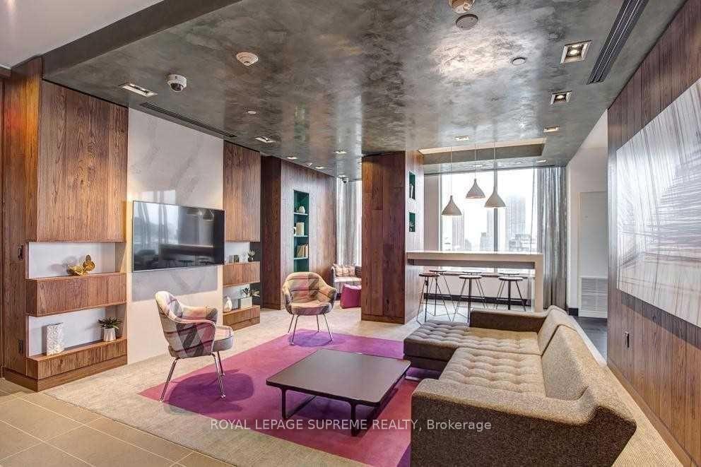 435 Richmond Street W 1406