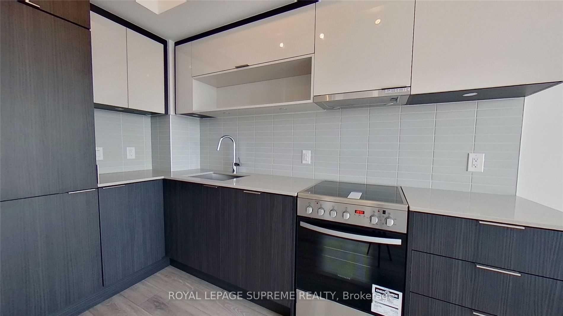159 Wellesley Street E 1507