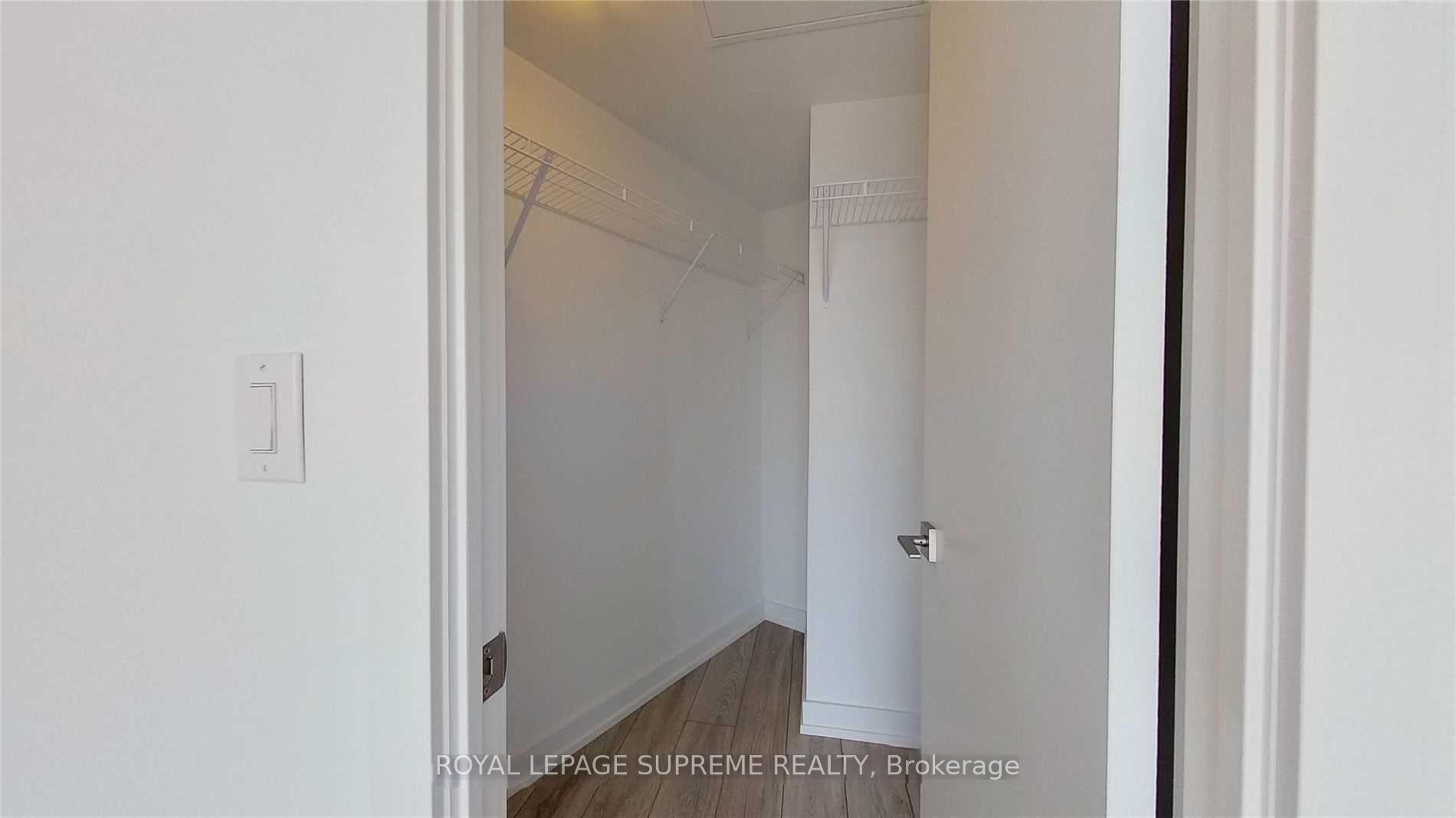 159 Wellesley Street E 1507