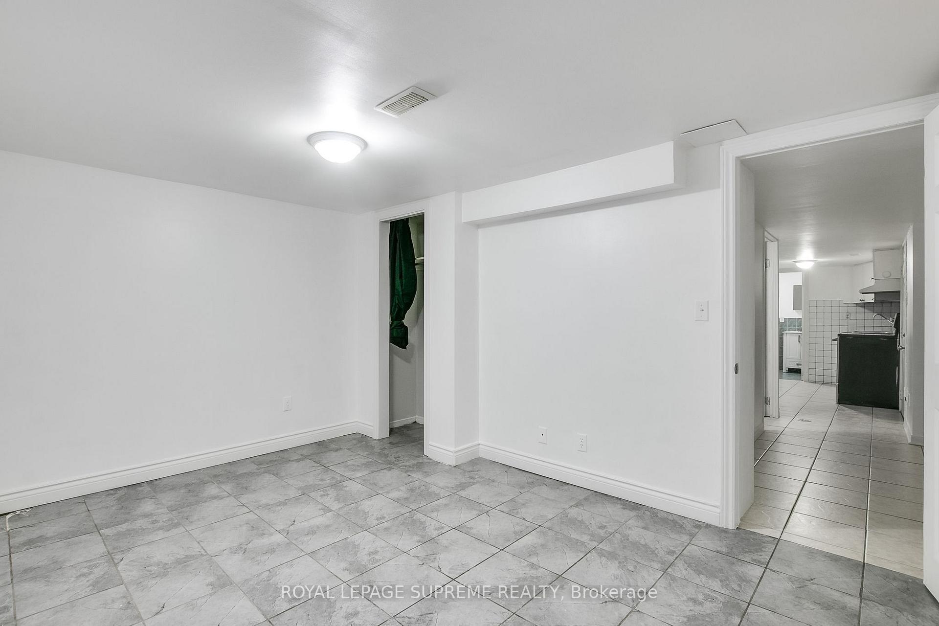 422 Oakwood Avenue Basement
