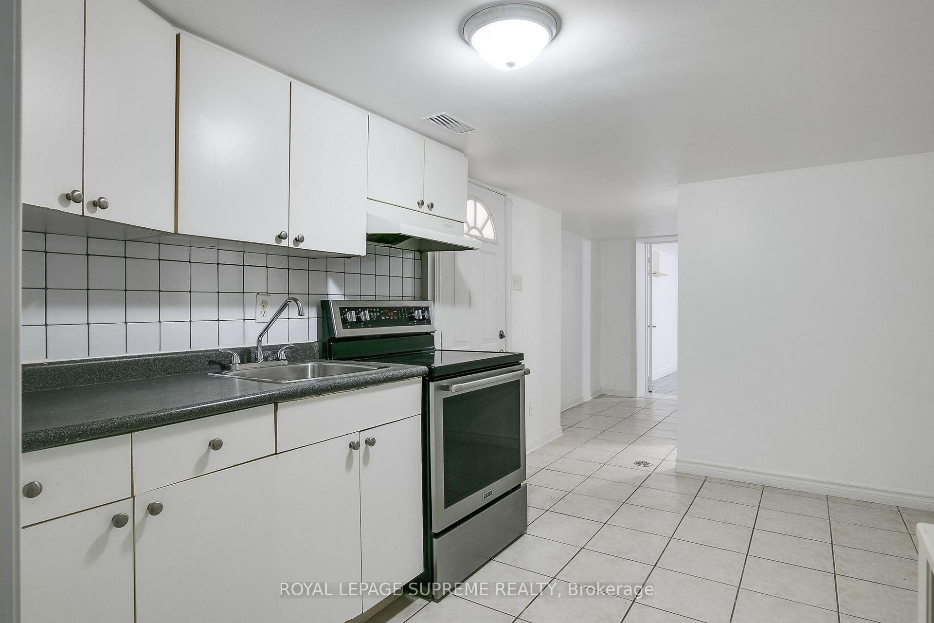 422 Oakwood Avenue Basement