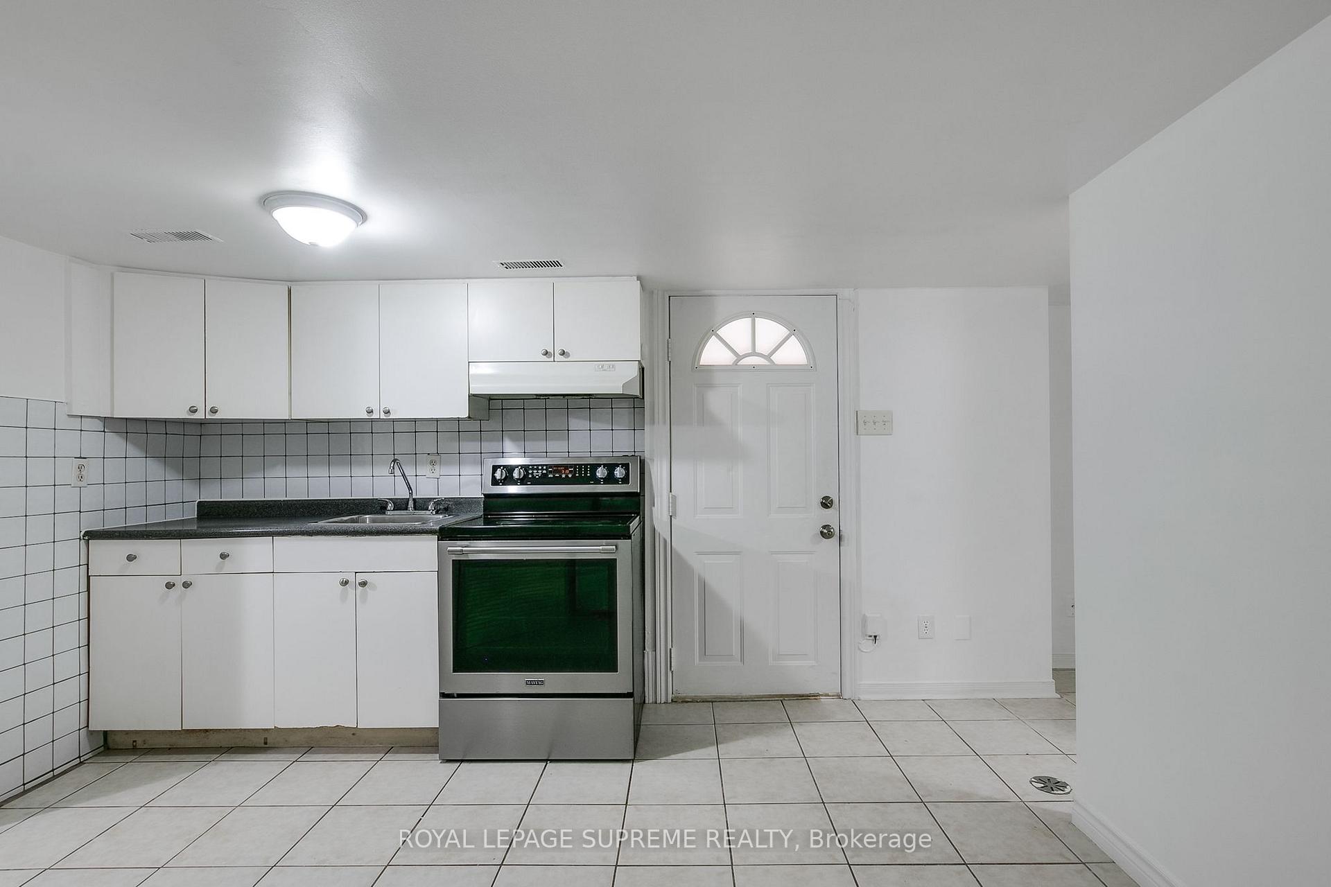 422 Oakwood Avenue Basement