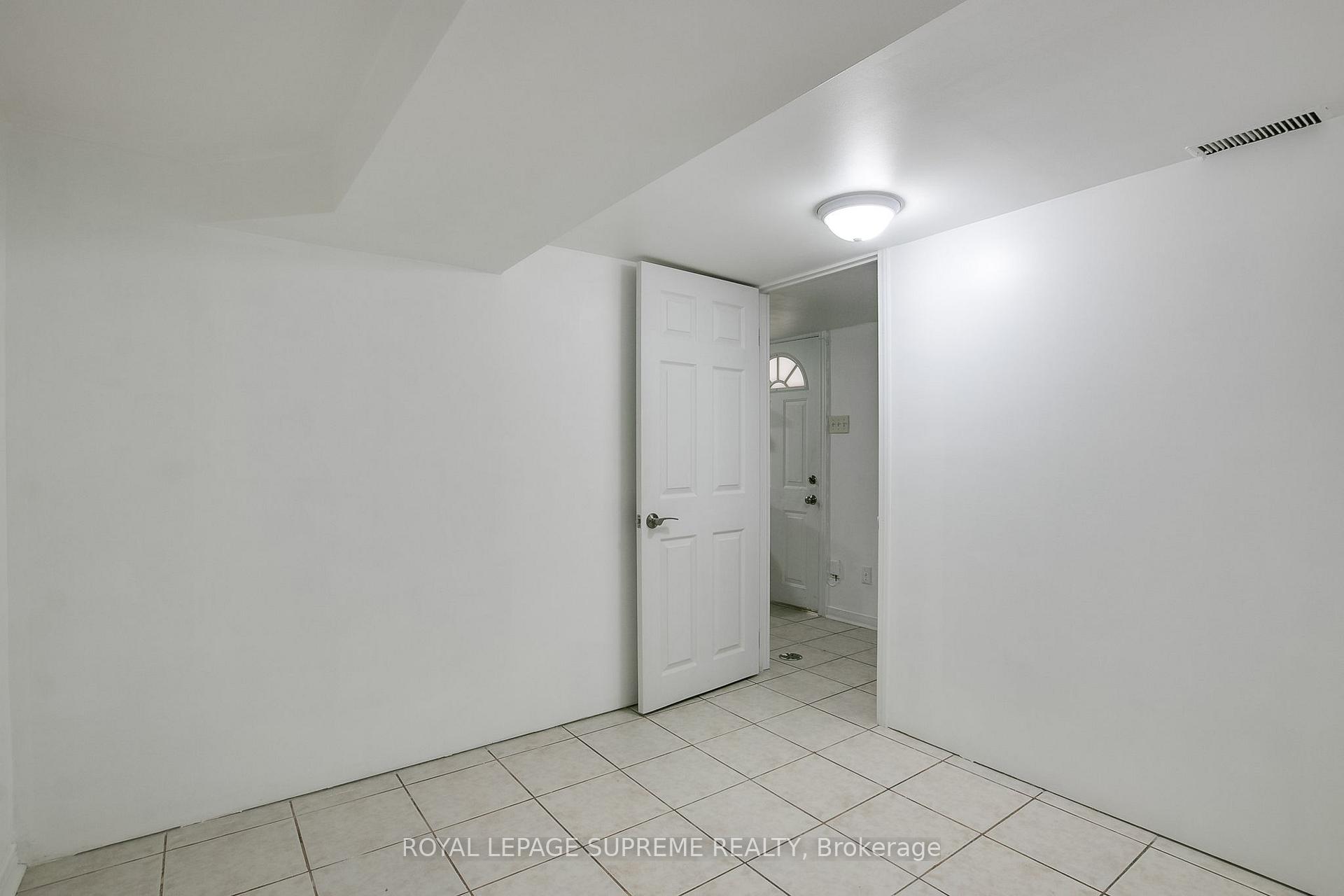 422 Oakwood Avenue Basement
