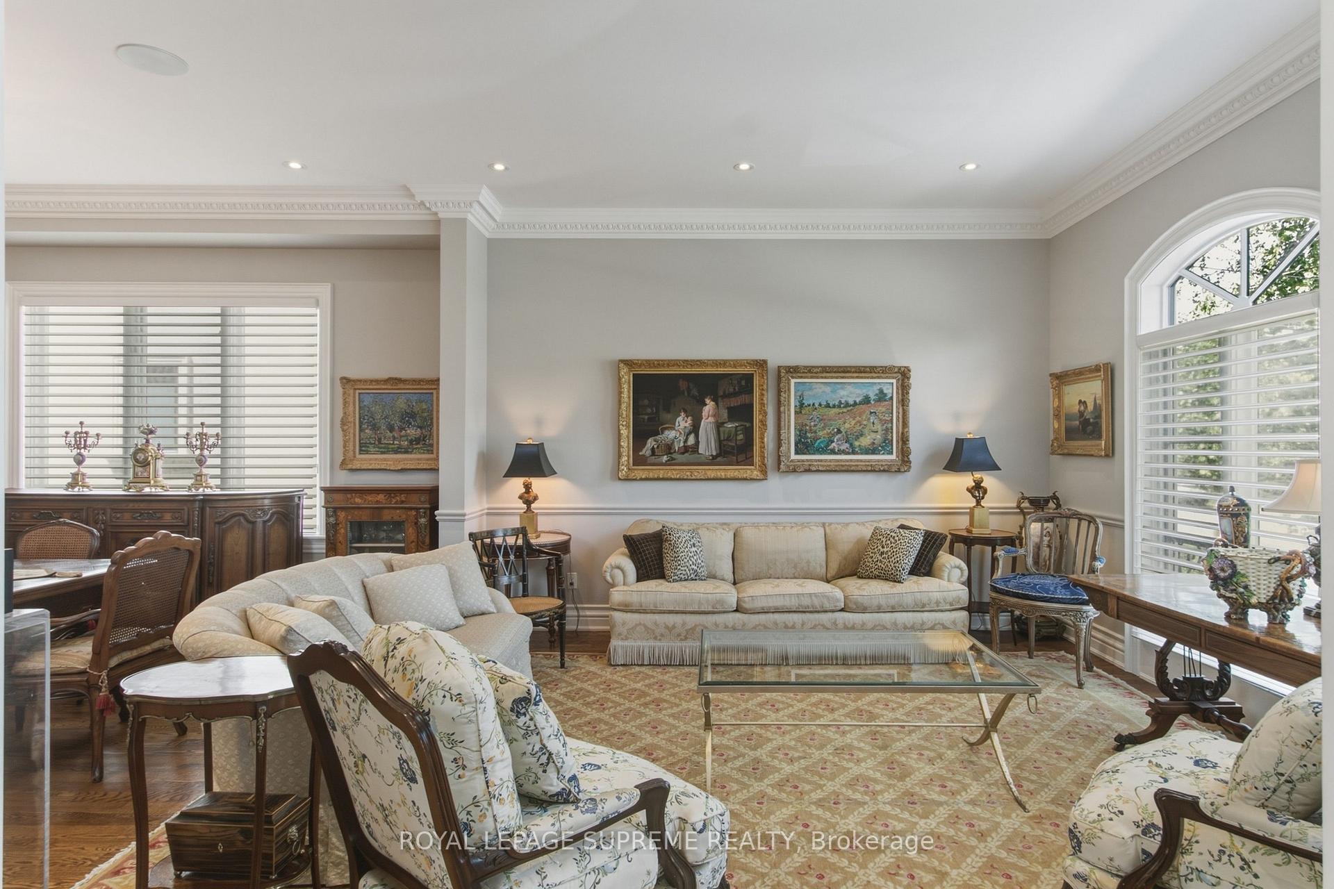 209 Carmichael Avenue, Toronto