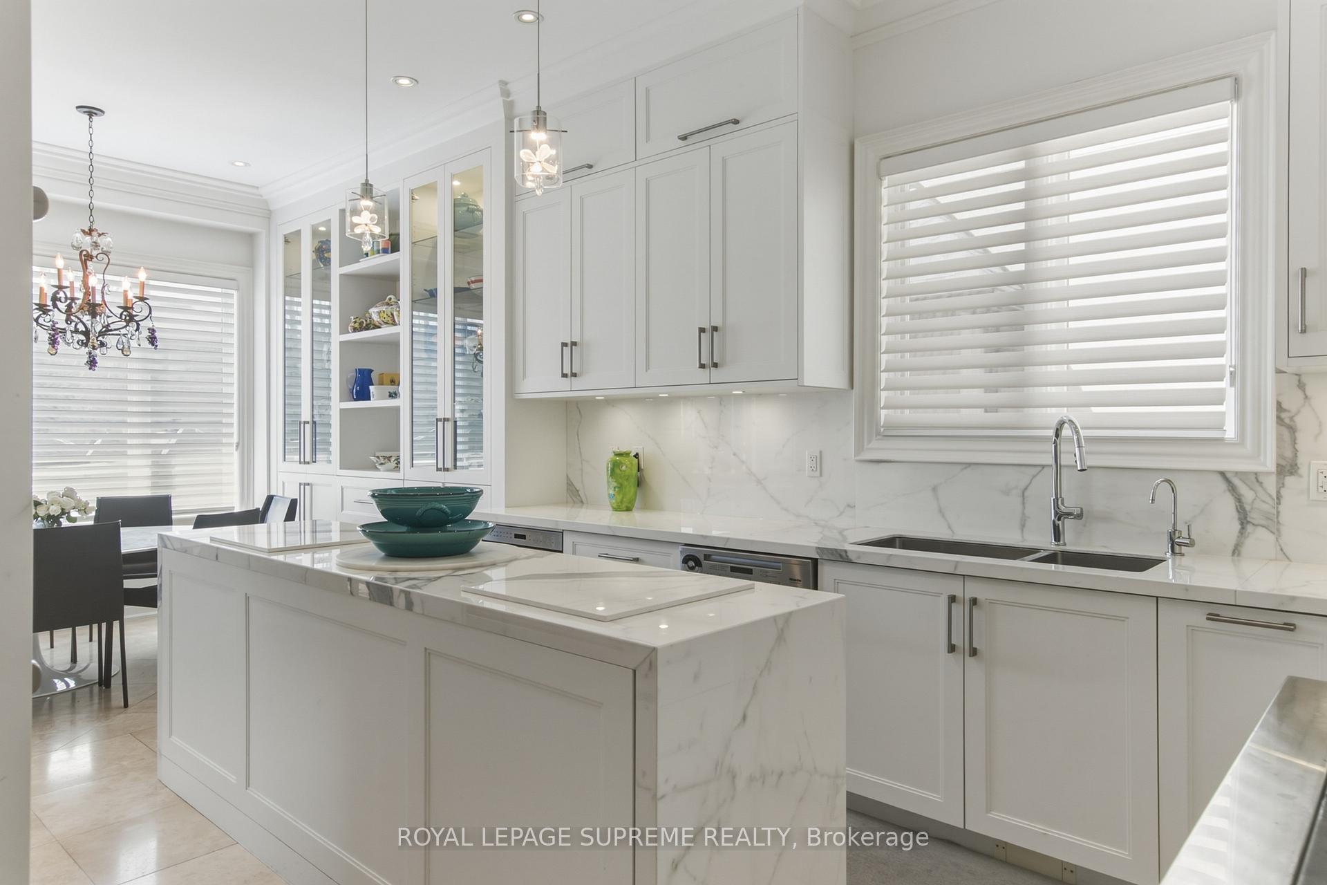 209 Carmichael Avenue, Toronto