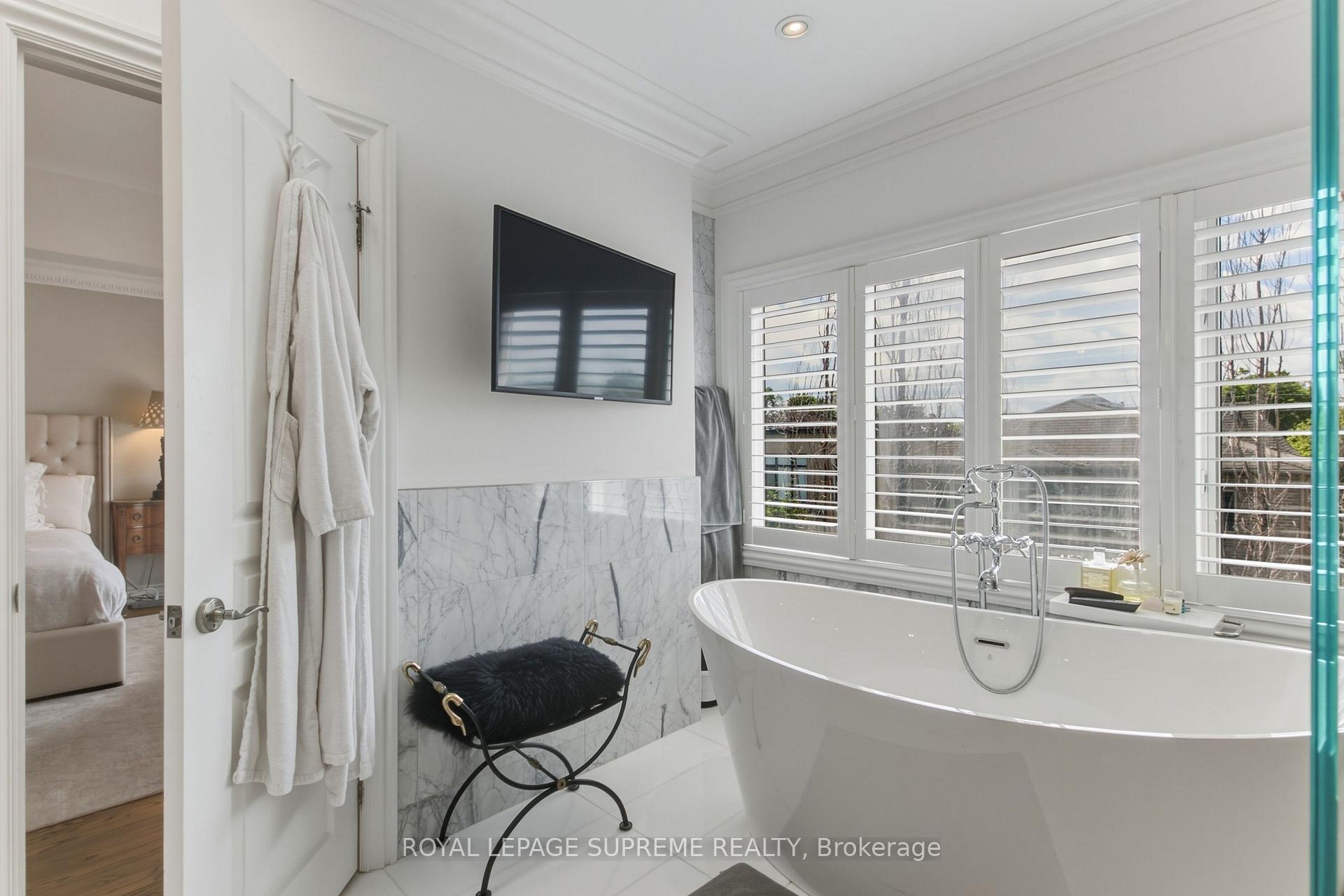 209 Carmichael Avenue, Toronto