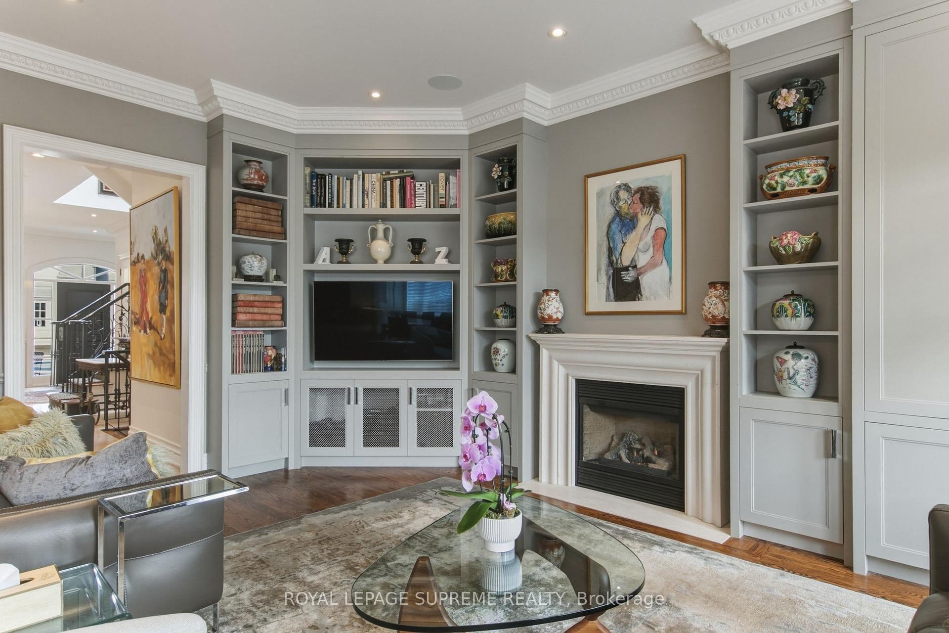 209 Carmichael Avenue, Toronto