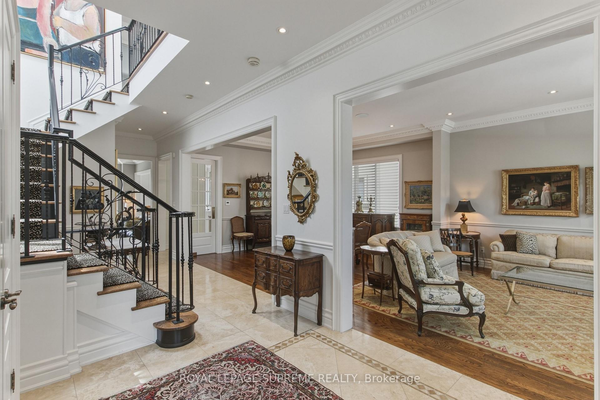 209 Carmichael Avenue, Toronto