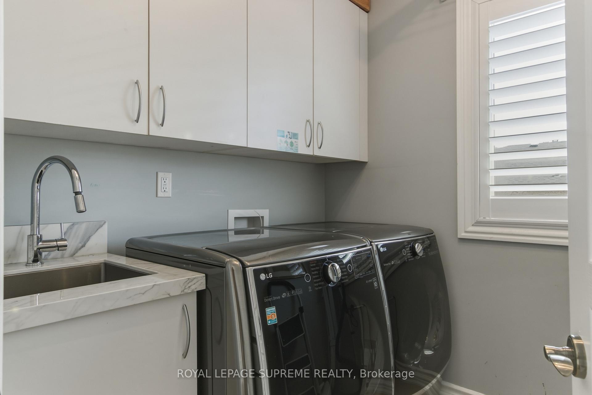 209 Carmichael Avenue, Toronto