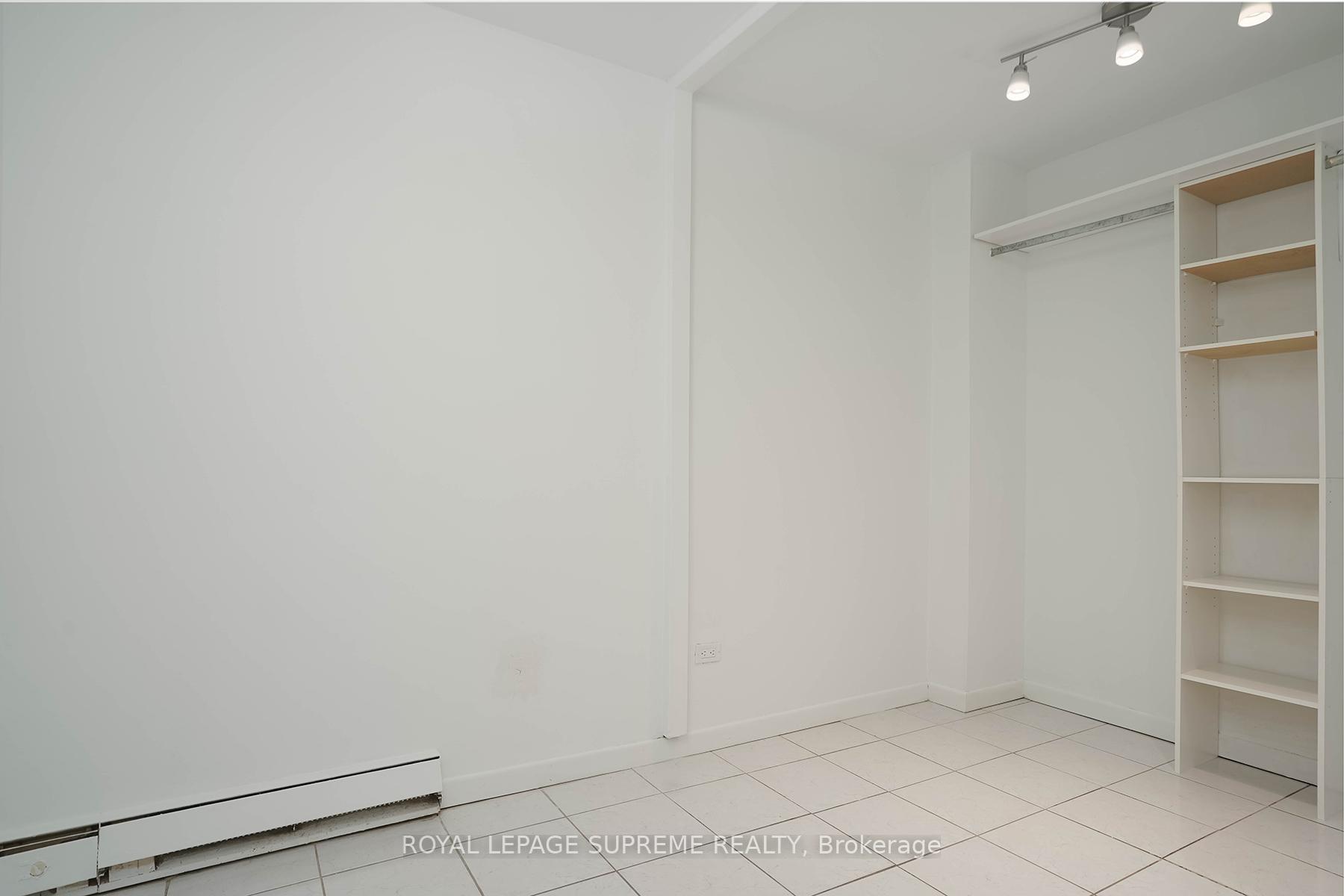 70 Old Sheppard Avenue 111, Toronto Unit: 111
