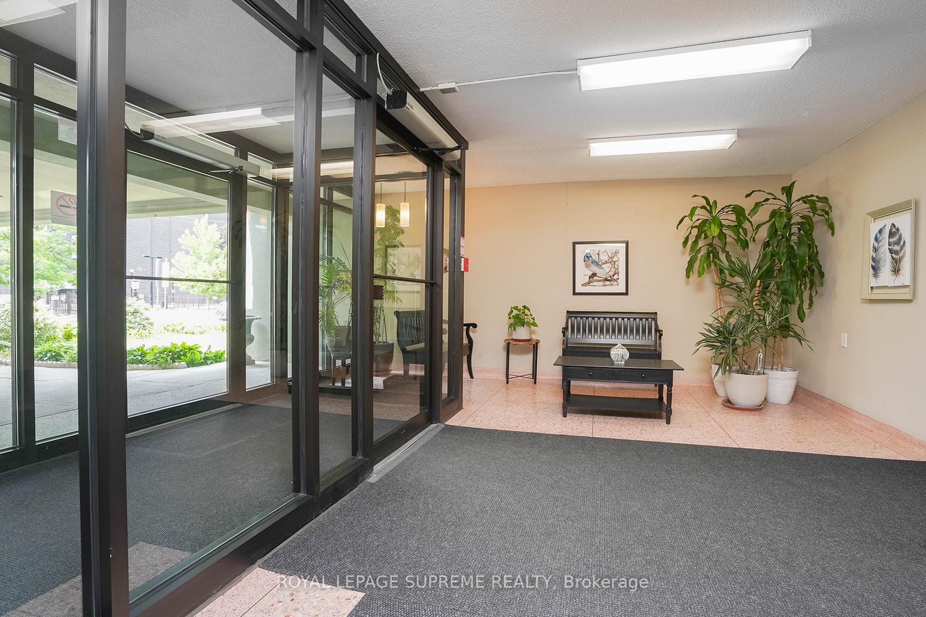 70 Old Sheppard Avenue 111, Toronto Unit: 111